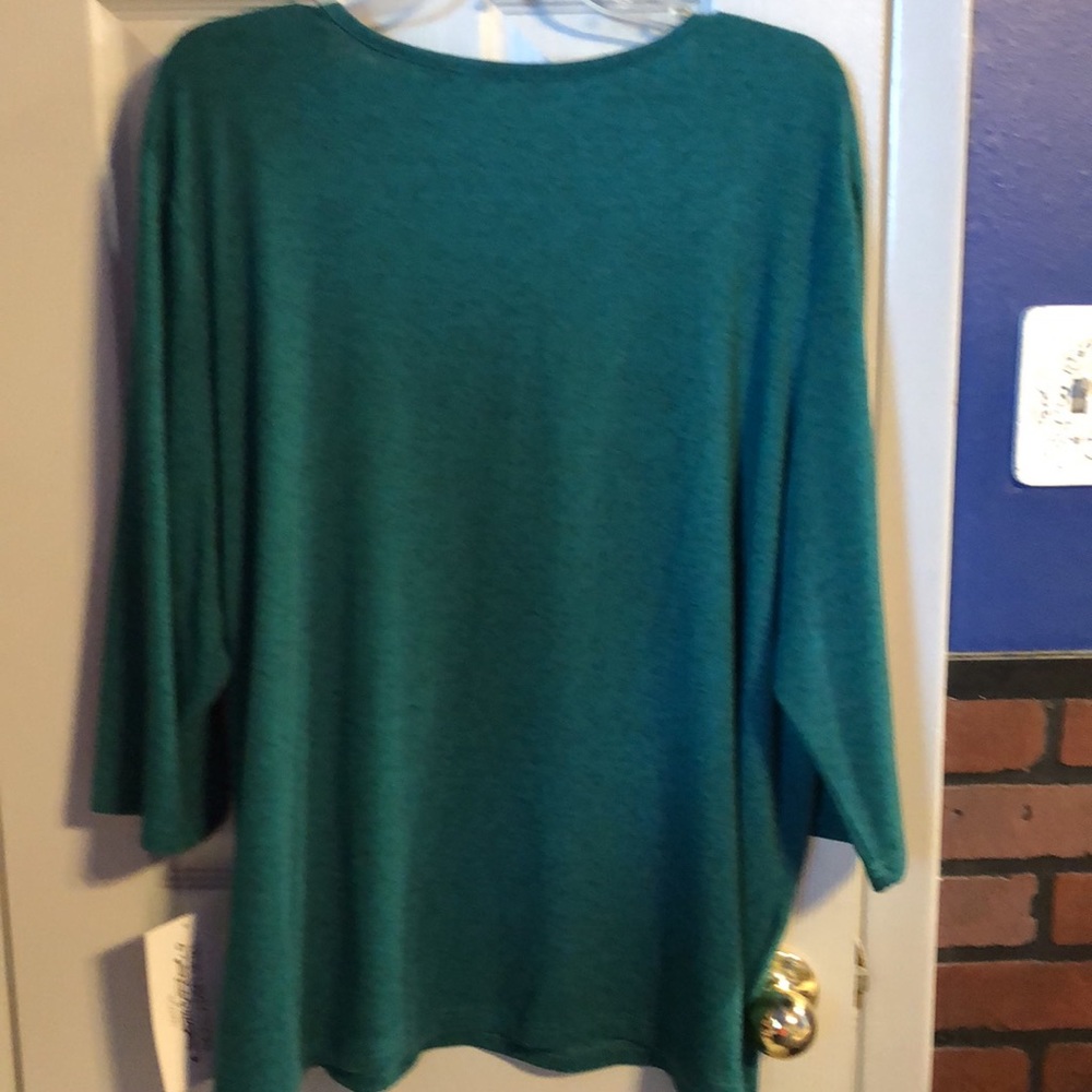 NWT New Direction Woman’s beaded top 2X - Picture 5 of 9